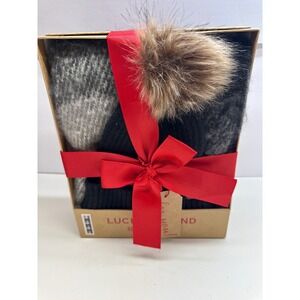 Lucky Brand Women Plaid Scarf and Pom Beanie Hat Gift Set Grey Black 2-Piece NEW